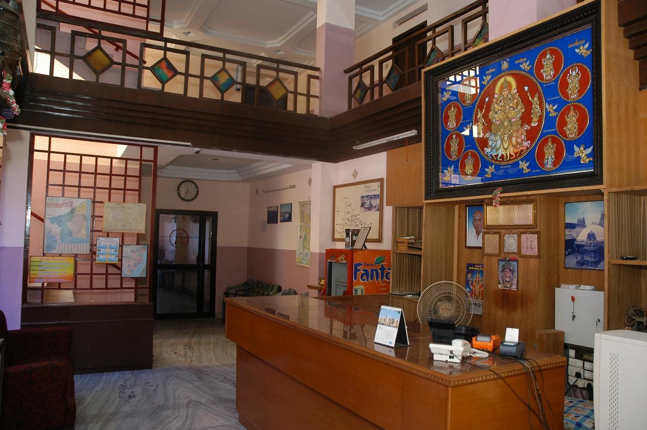 Hotel Athityaa Kumbakonam Exterior photo