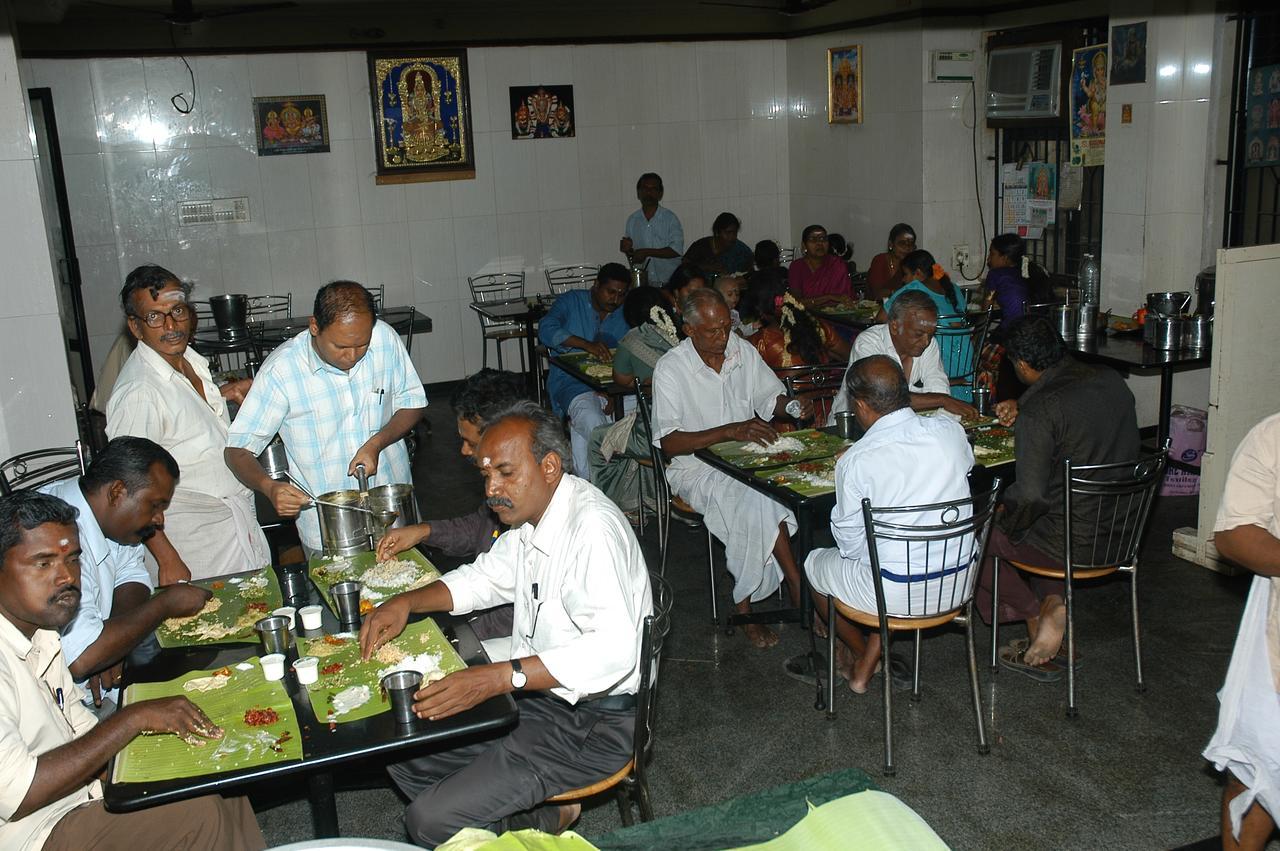 Hotel Athityaa Kumbakonam Exterior photo