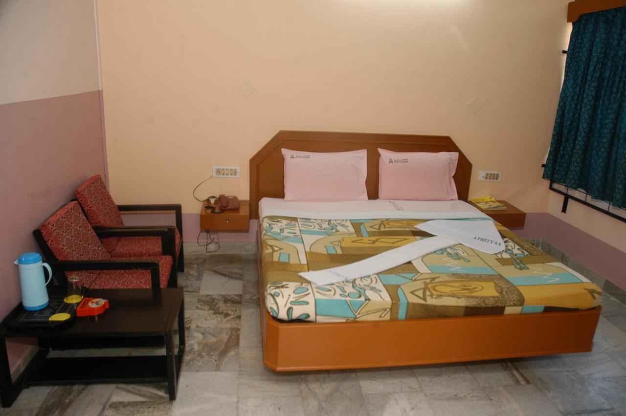 Hotel Athityaa Kumbakonam Exterior photo